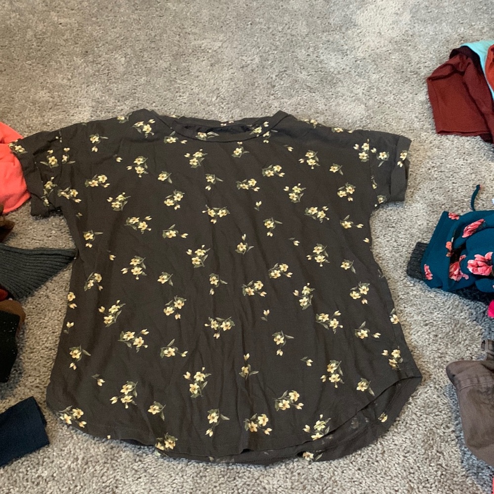 Medium Maurices top